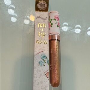 Pretty Vulgar CEO of Lip Gloss - money money